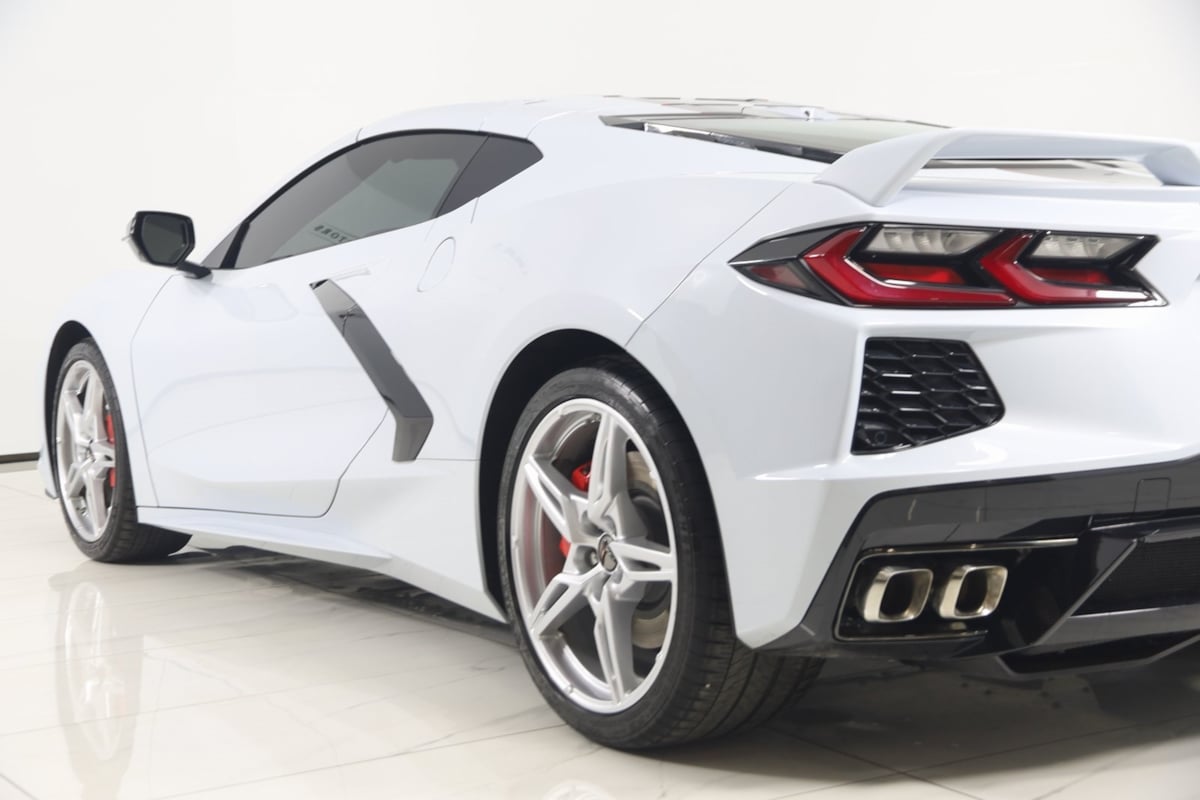 2024 Chevrolet Corvette 2LT photo 23