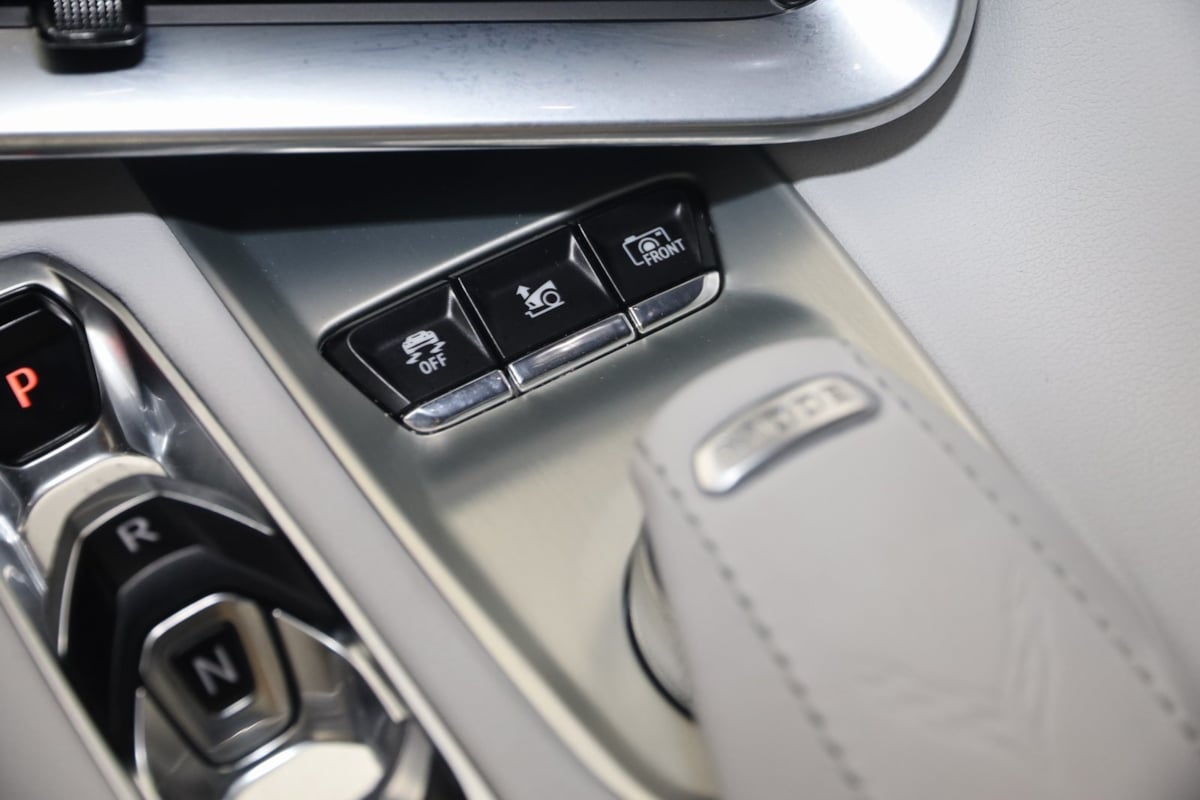 2024 Chevrolet Corvette 2LT photo 31