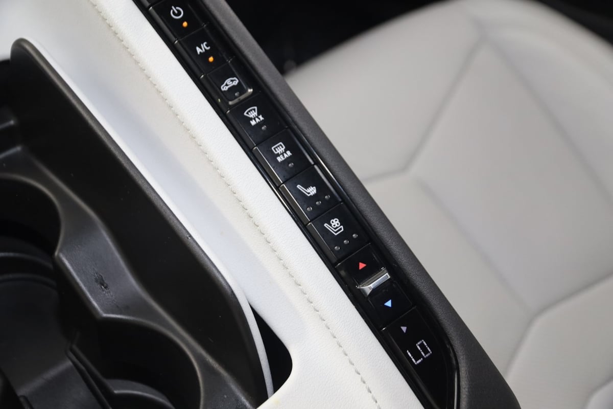 2024 Chevrolet Corvette 2LT photo 33