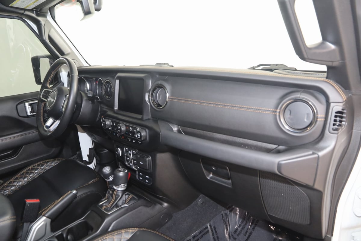 2022 Jeep Wrangler 4xe Unlimited Sahara High Altitude photo 37