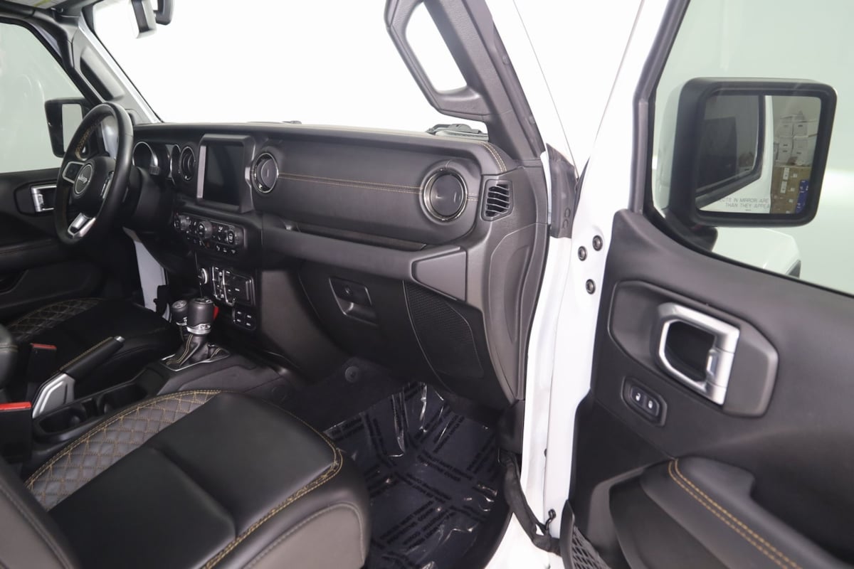 2022 Jeep Wrangler 4xe Unlimited Sahara High Altitude photo 38