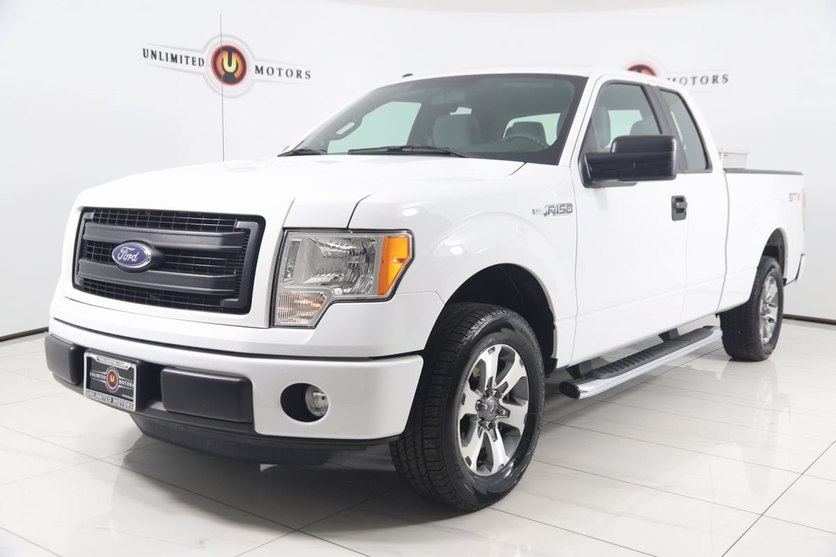 2013 Ford F-150 STX photo 2