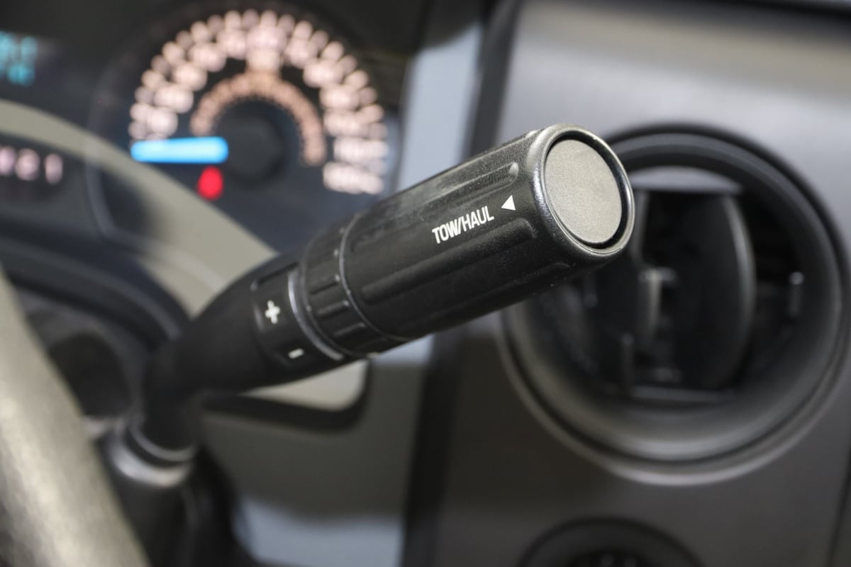 2013 Ford F-150 STX photo 4