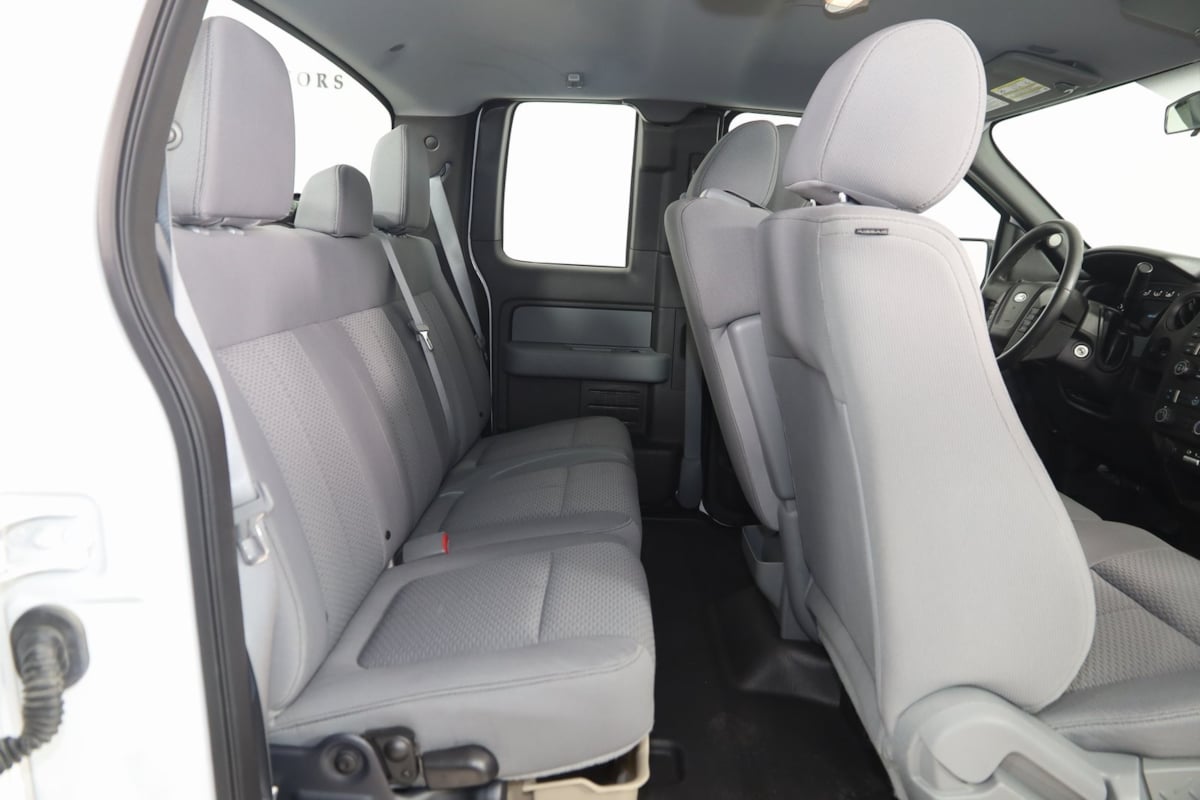 2013 Ford F-150 STX photo 7