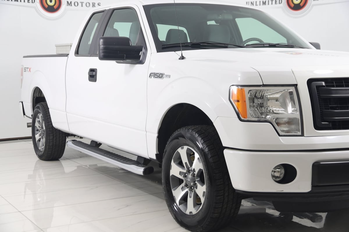 2013 Ford F-150 STX photo 27
