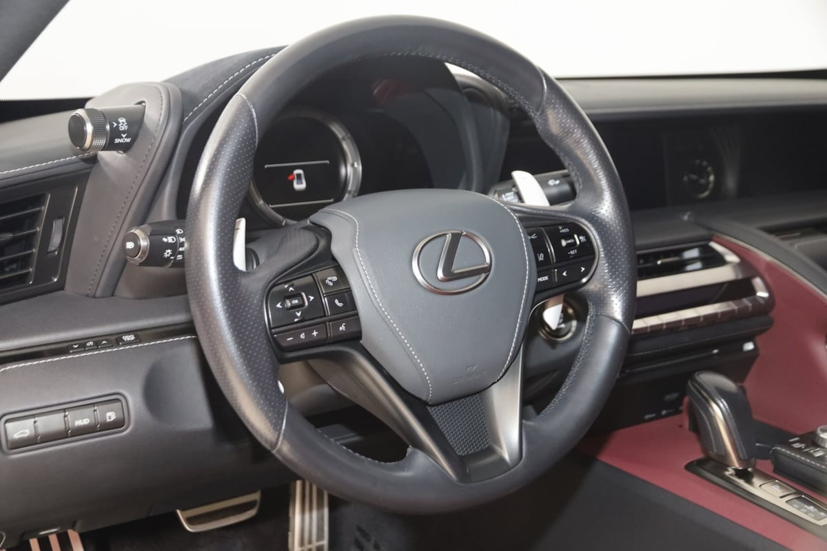 2018 Lexus LC 500 photo 4