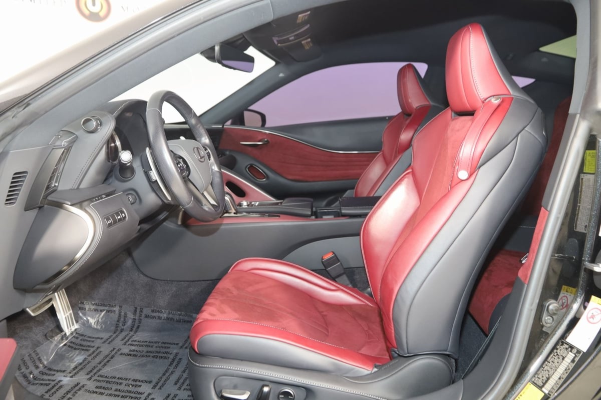 2018 Lexus LC 500 photo 9