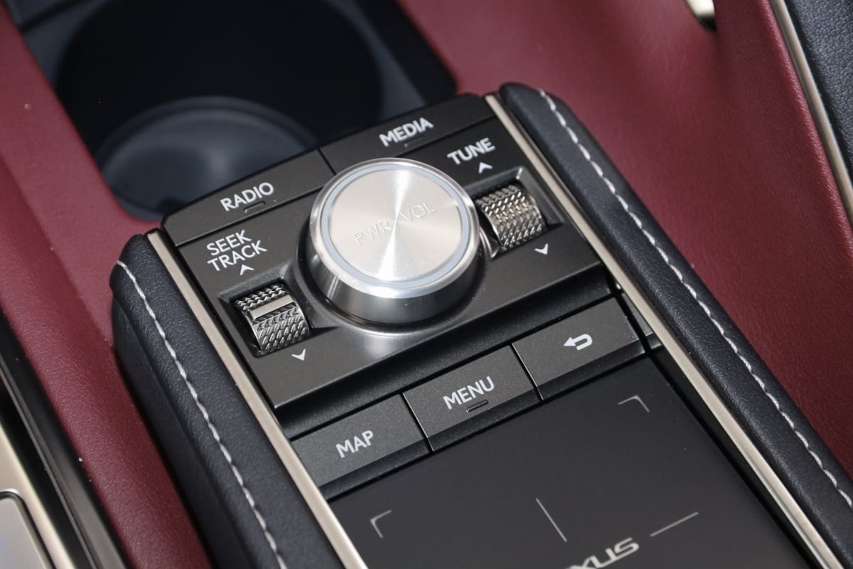 2018 Lexus LC 500 photo 31
