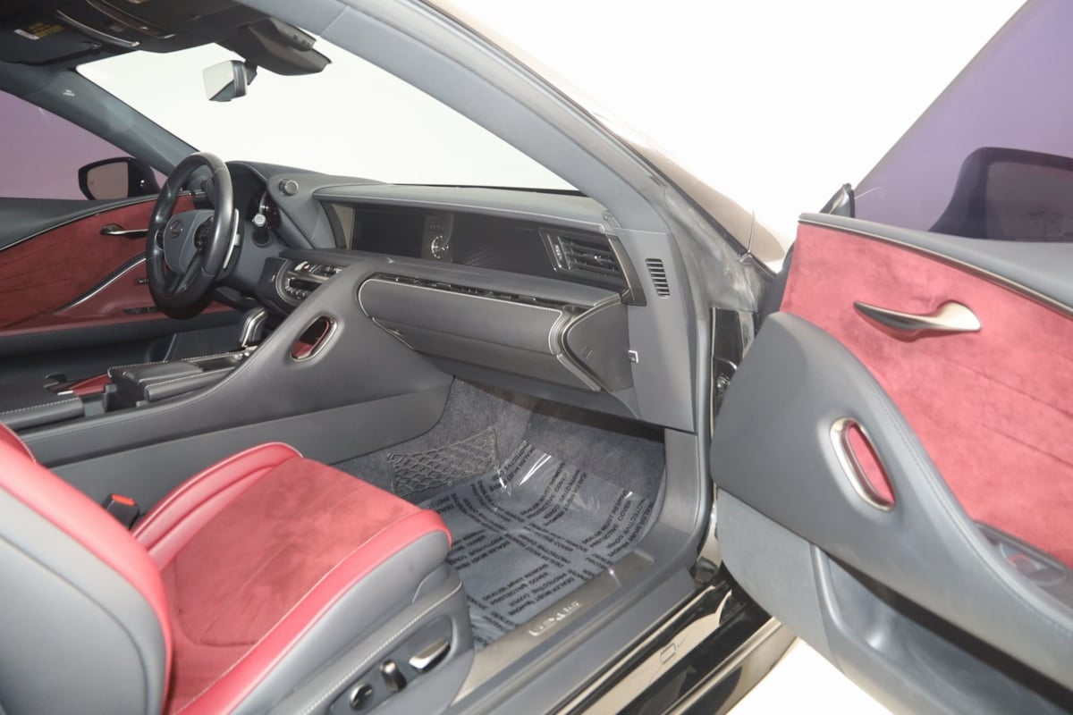 2018 Lexus LC 500 photo 54