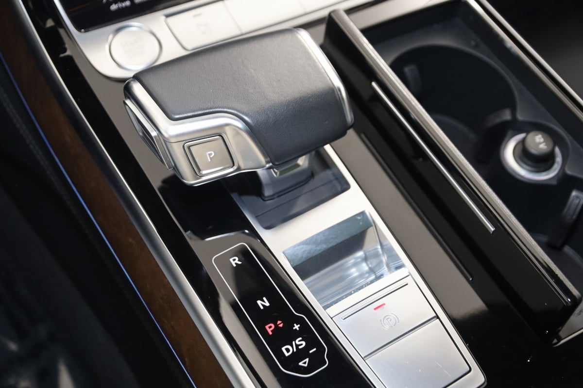2020 Audi A8 Sport Plus photo 7