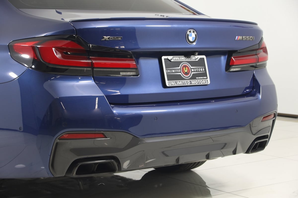 2021 Bmw M550i xDrive photo 22