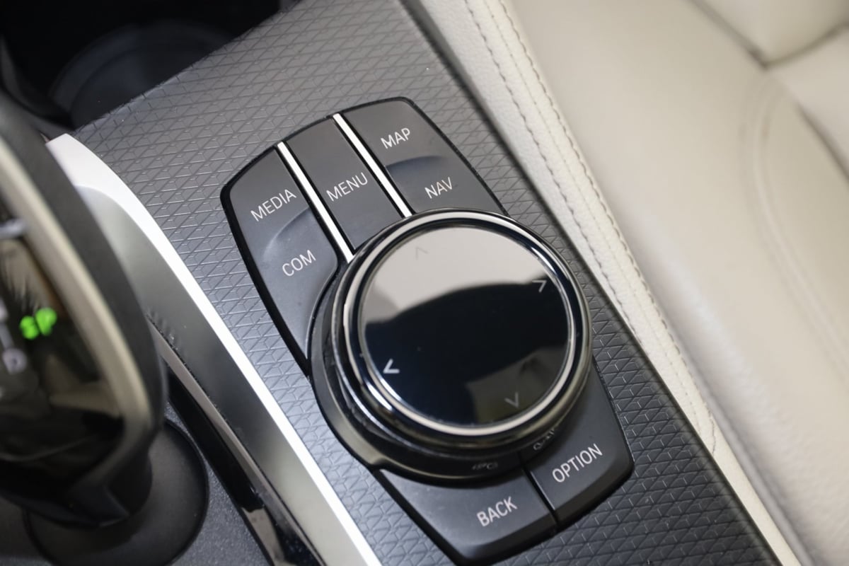 2021 Bmw M550i xDrive photo 28
