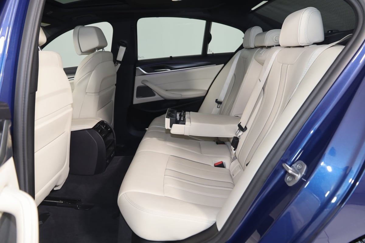 2021 Bmw M550i xDrive photo 57