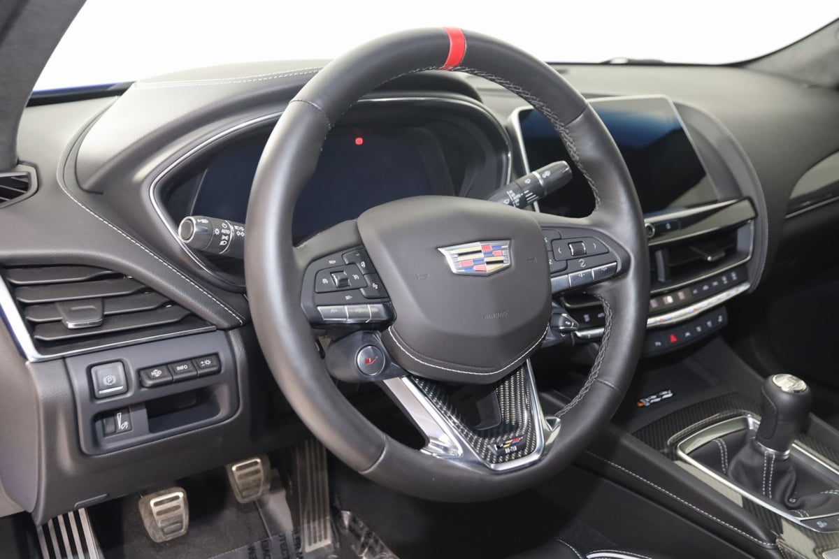 2024 Cadillac CT5 photo 6