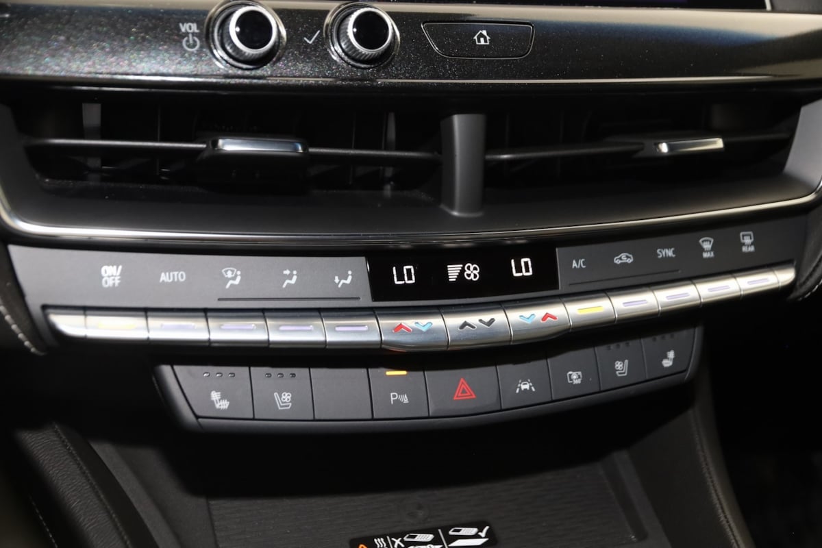 2024 Cadillac CT5 photo 39
