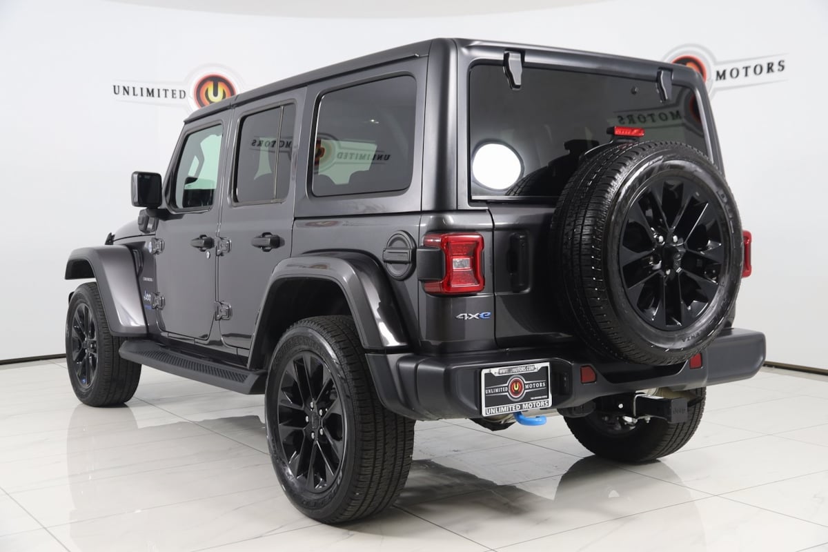 2022 Jeep Wrangler 4xe Unlimited Sahara photo 5