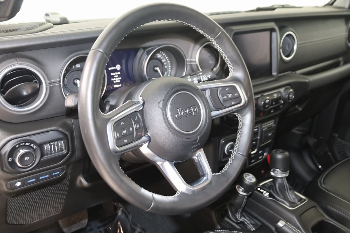 2022 Jeep Wrangler 4xe Unlimited Sahara photo 7