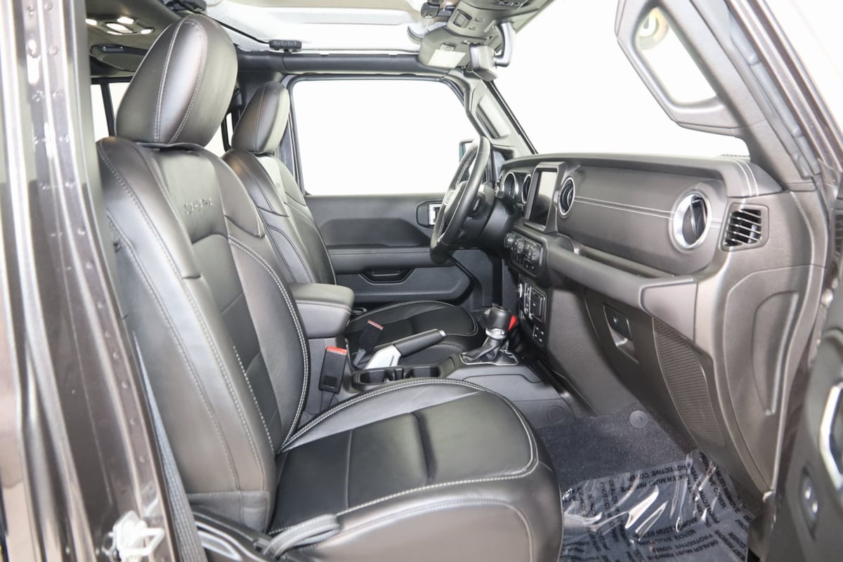 2022 Jeep Wrangler 4xe Unlimited Sahara photo 12