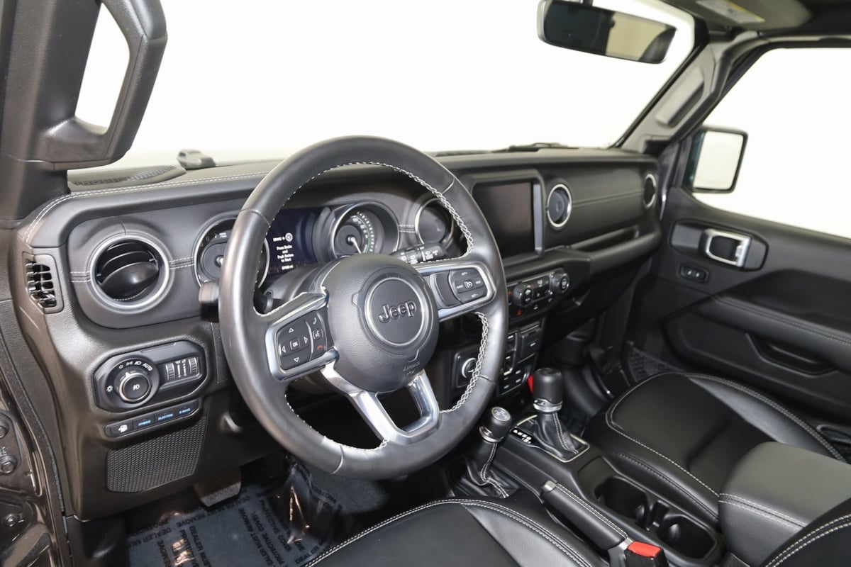 2022 Jeep Wrangler 4xe Unlimited Sahara photo 24