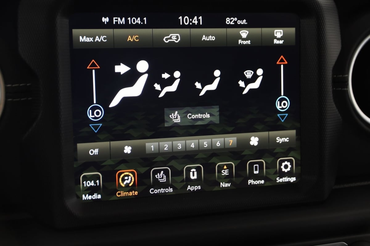 2022 Jeep Wrangler 4xe Unlimited Sahara photo 30