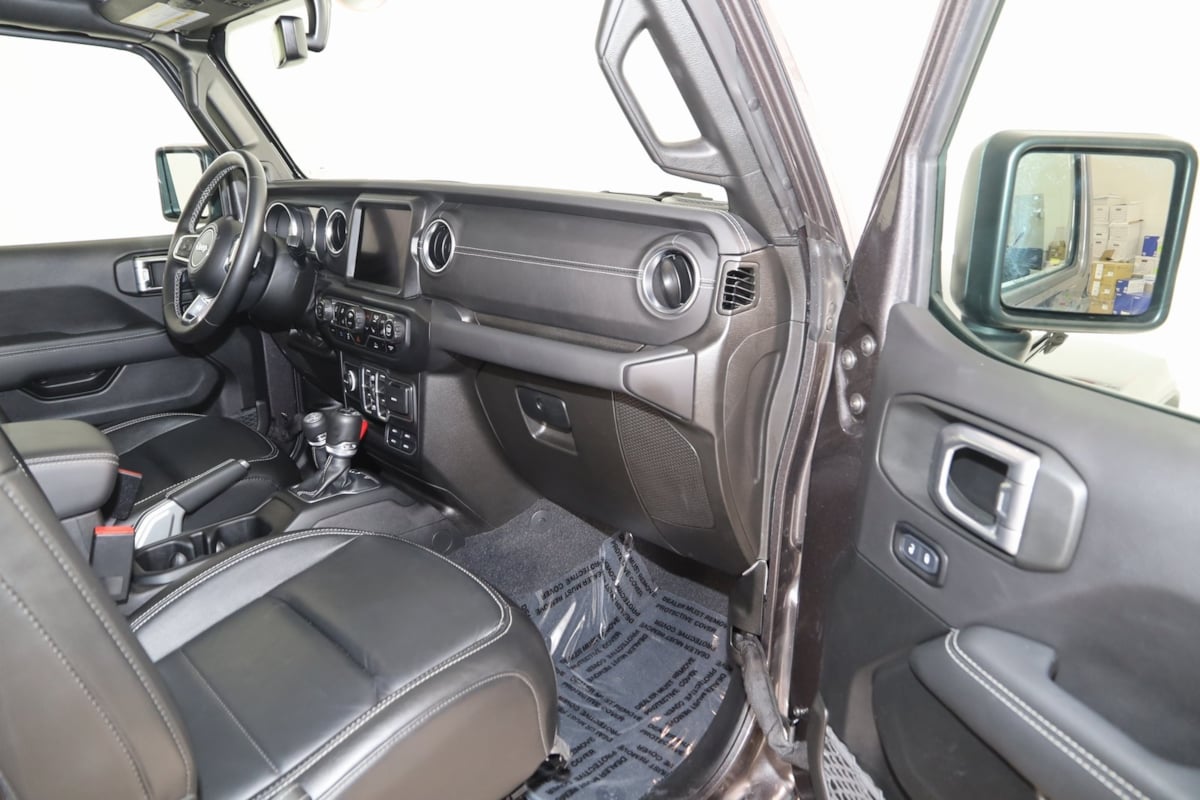 2022 Jeep Wrangler 4xe Unlimited Sahara photo 42