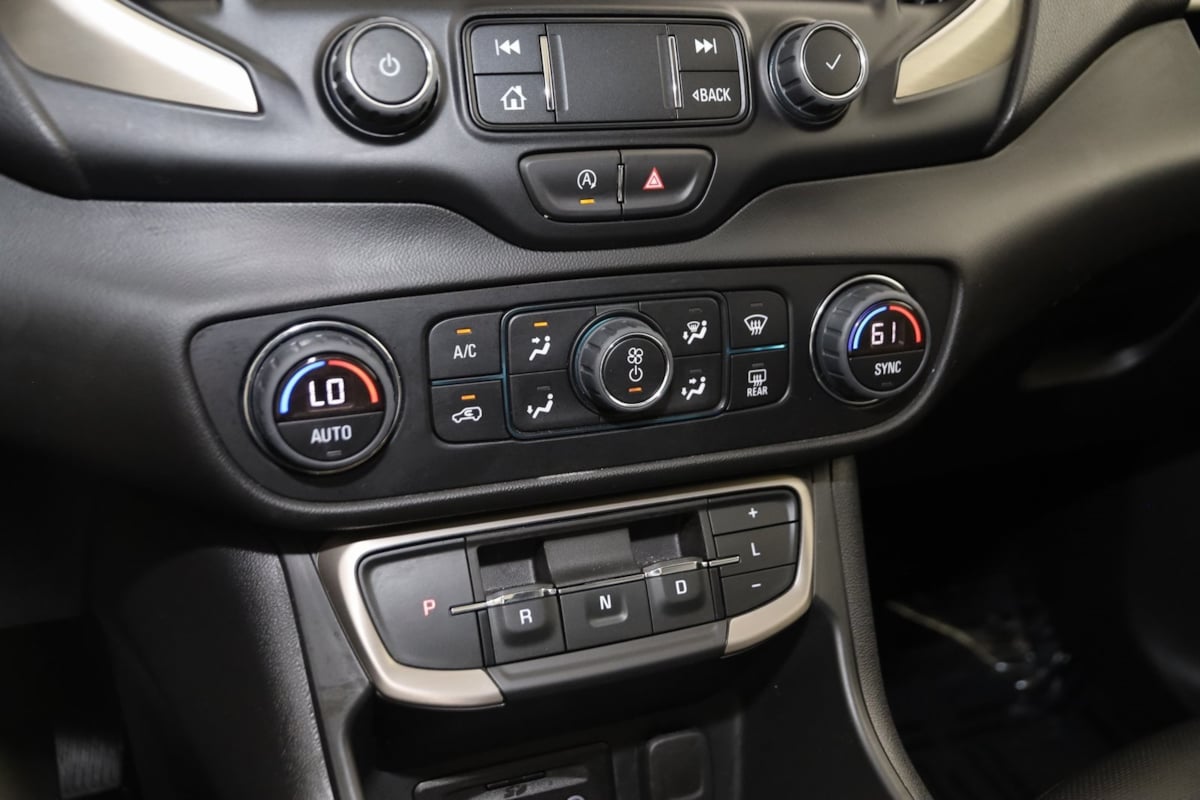 2022 Gmc Terrain Denali photo 28