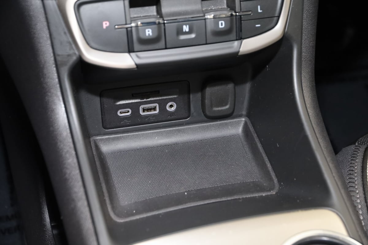 2022 Gmc Terrain Denali photo 32