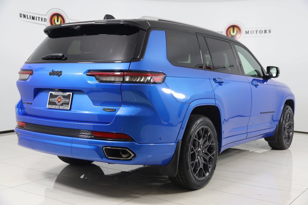 Sold 2023 Jeep Grand Cherokee L Summit Reserve in Westfield