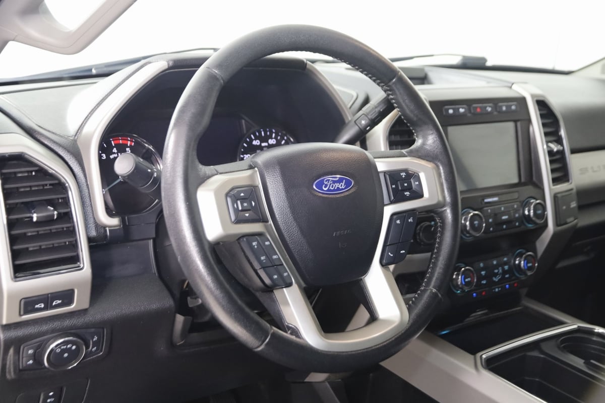 2020 Ford F-250 Lariat photo 4