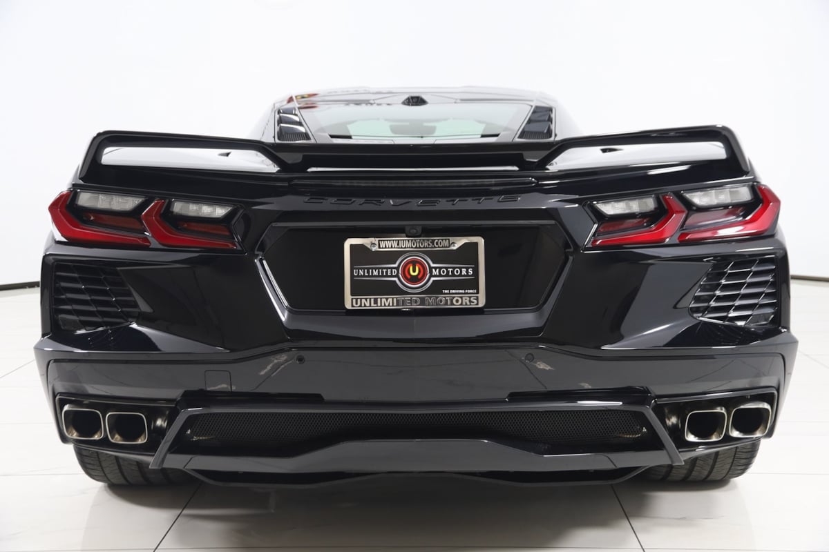 2020 Chevrolet Corvette 3LT photo 3