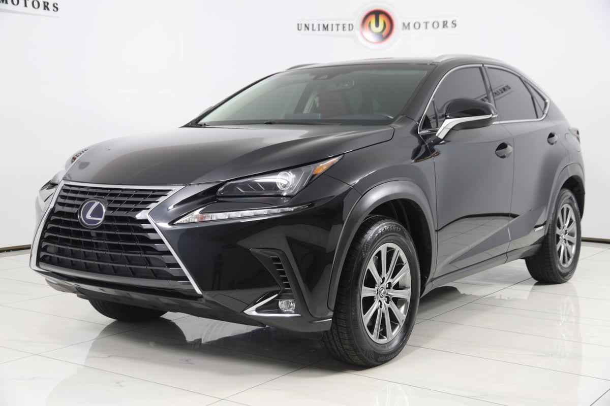 2018 Lexus NX 300h Luxury photo 4