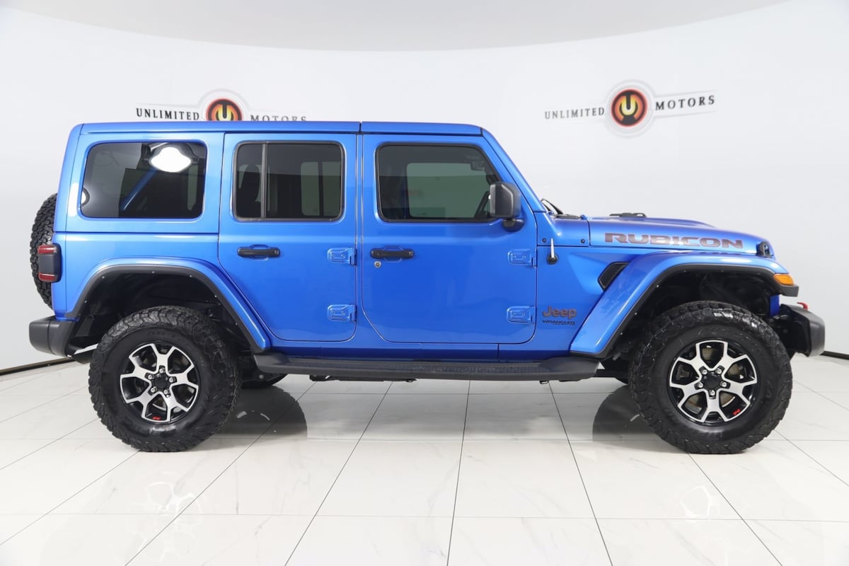 2022 Jeep Wrangler Unlimited Rubicon photo 2