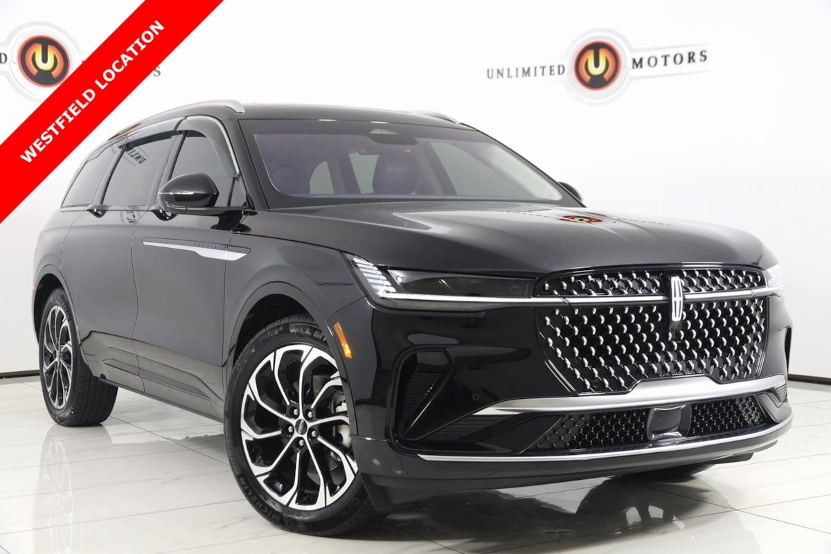 2025 Lincoln Nautilus Reserve AWD's photo