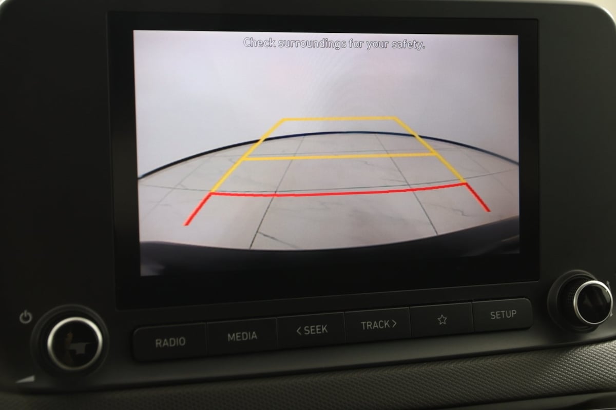 2023 Hyundai Kona SEL photo 4