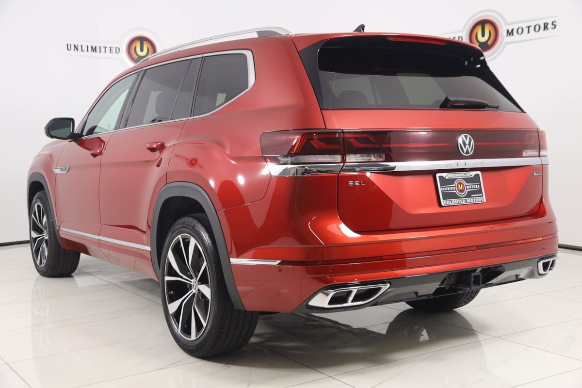 2024 Volkswagen Atlas SEL Premium R-Line photo 4