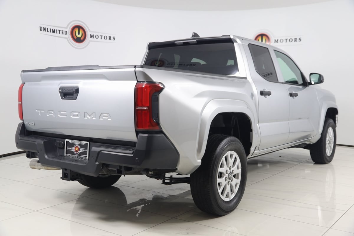 2024 Toyota Tacoma SR photo 3