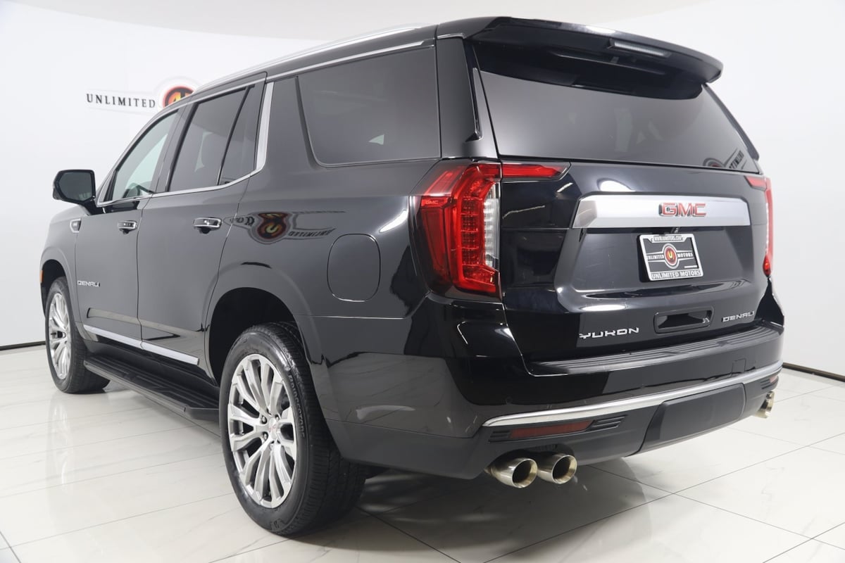 2022 Gmc Yukon Denali photo 2