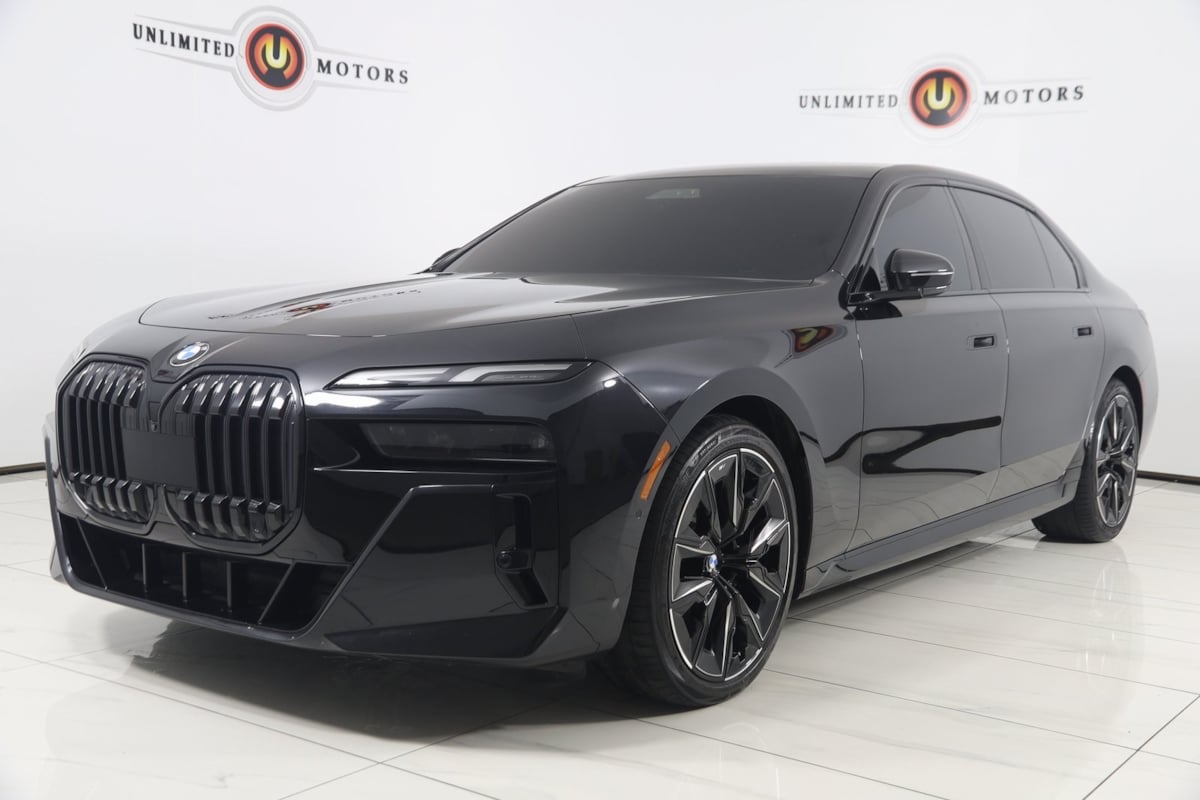 2023 Bmw 760i xDrive photo 3