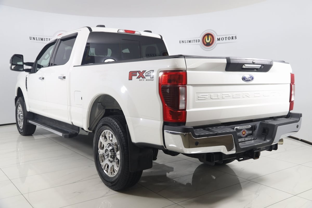 2022 Ford F-250 Lariat photo 3