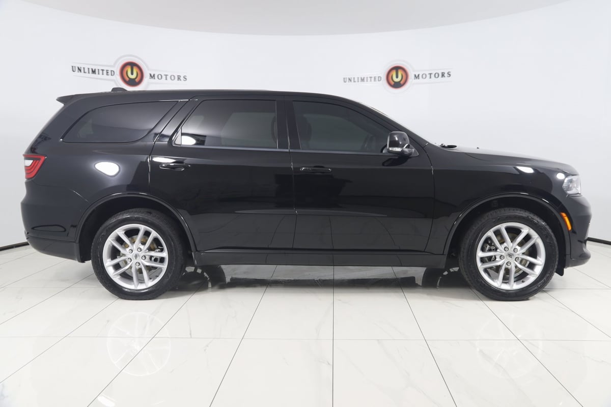2022 Dodge Durango GT Plus photo 2