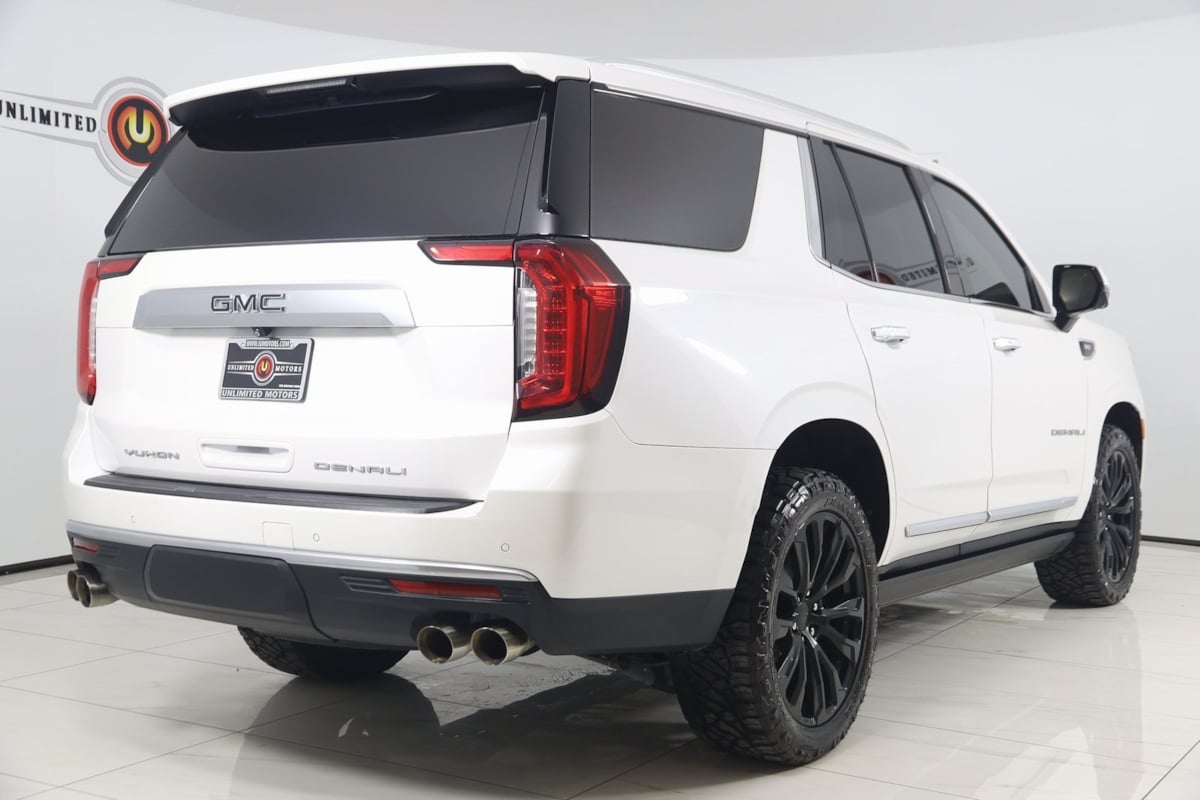 2022 Gmc Yukon Denali photo 3
