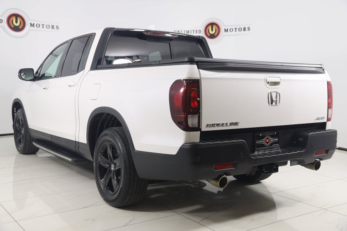 2022 Honda Ridgeline Black Edition photo 4