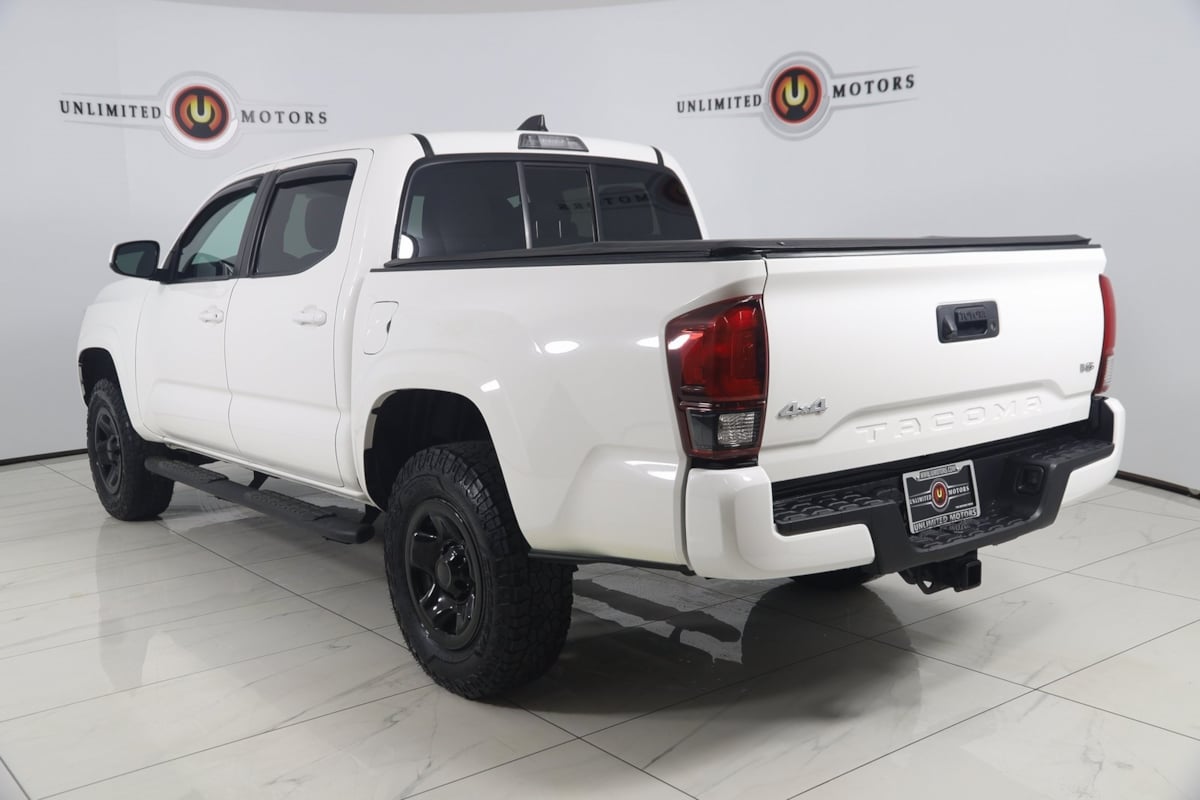 2022 Toyota Tacoma SR 4x4 photo 4