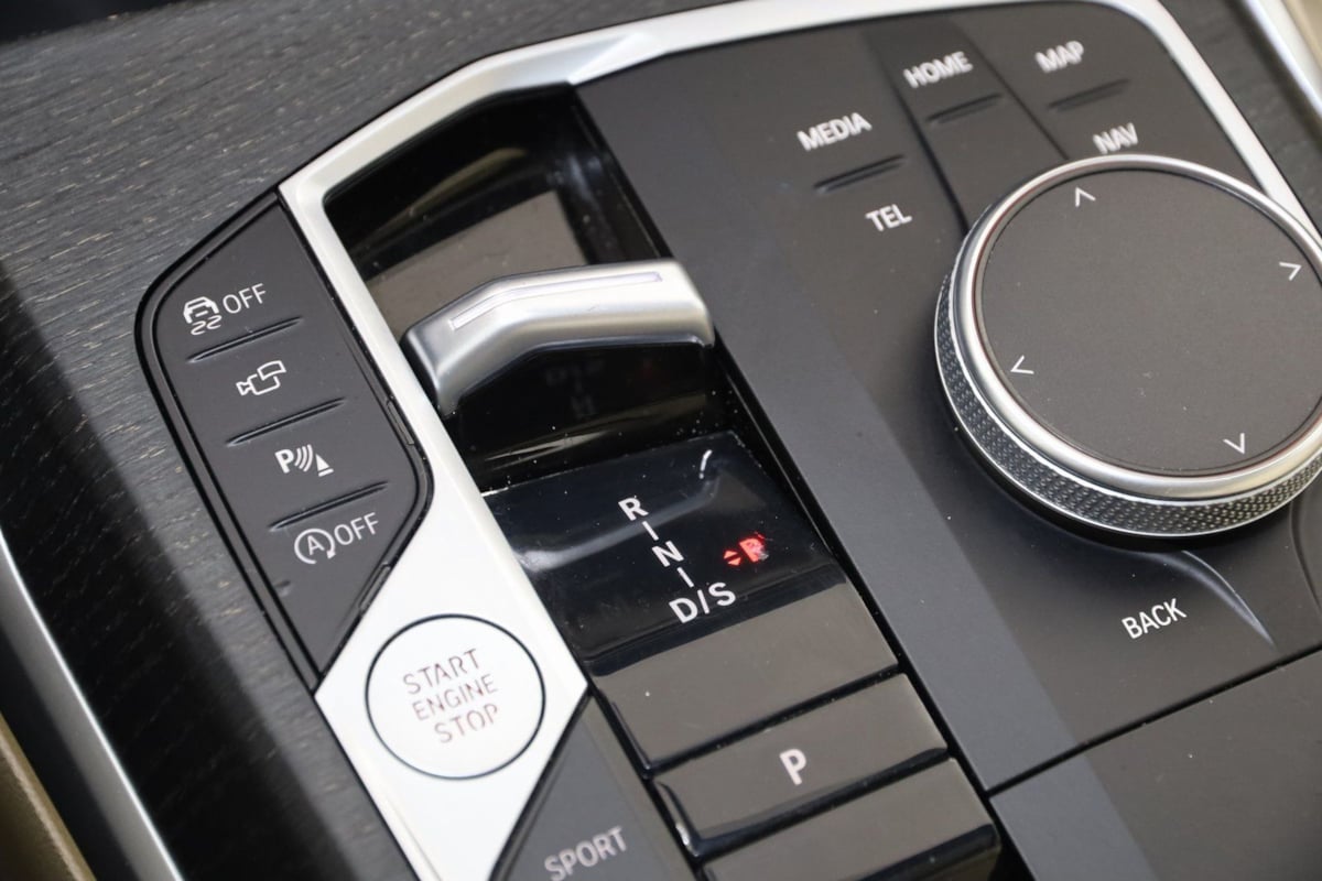 2023 BMW 3 Series 330i - Photo 7