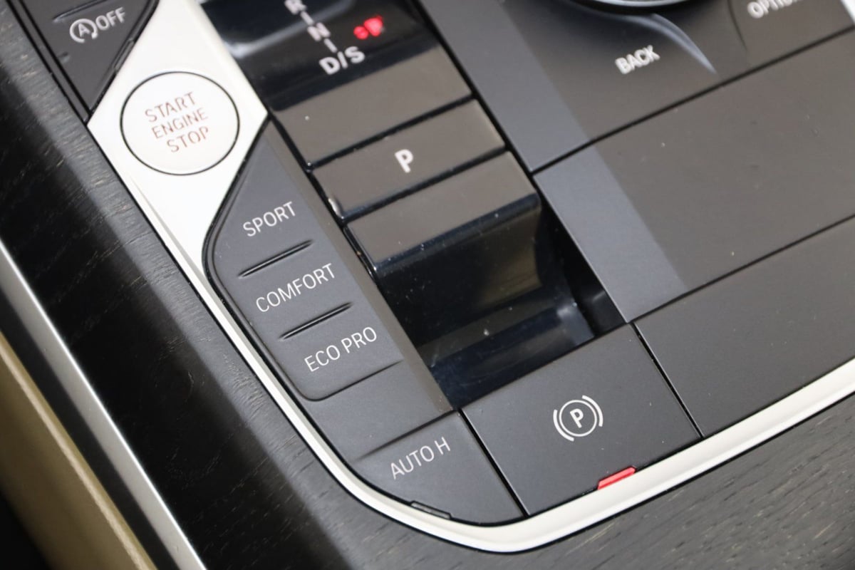 2023 BMW 3 Series 330i - Photo 27