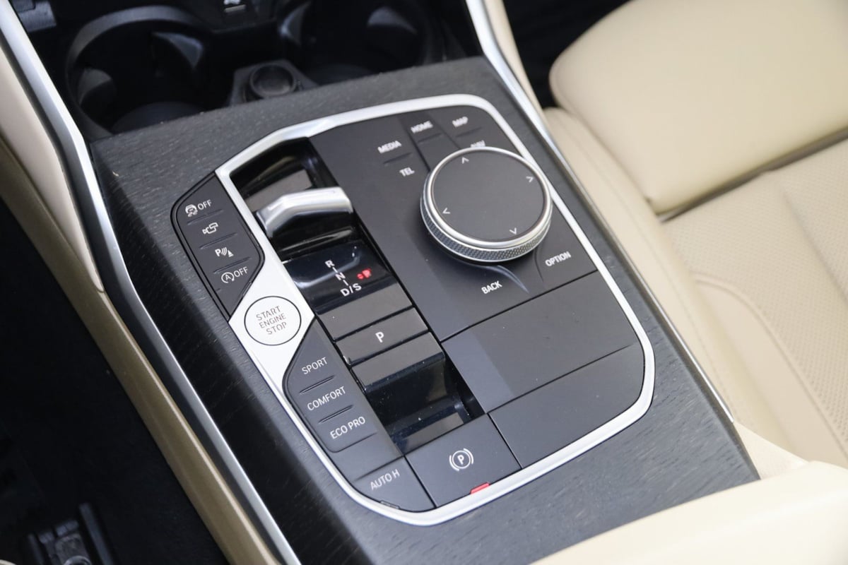 2023 BMW 3 Series 330i - Photo 28