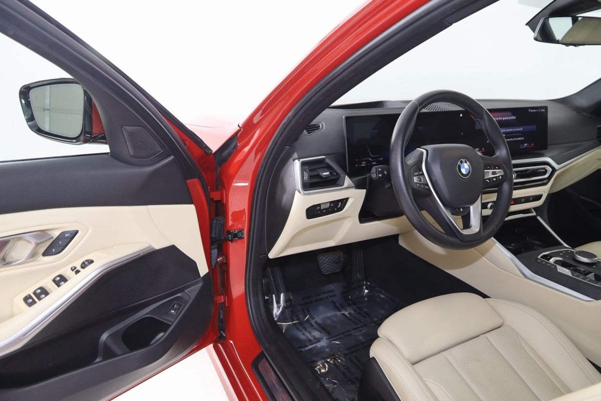 2023 BMW 3 Series 330i - Photo 49