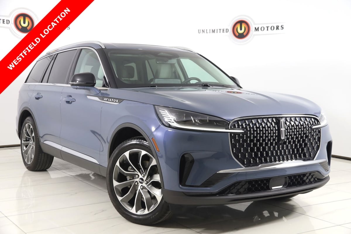 2025 Lincoln Aviator Reserve AWD's photo