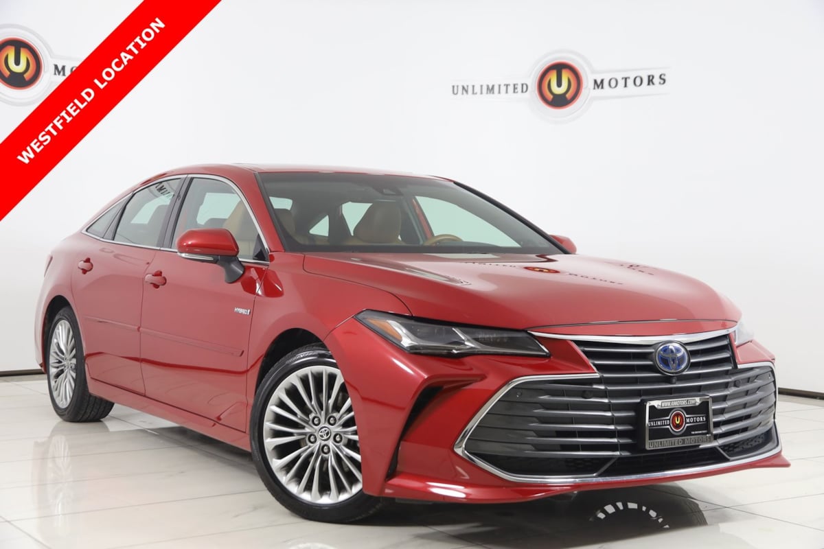 2021 Toyota Avalon Limited Hybrid's photo