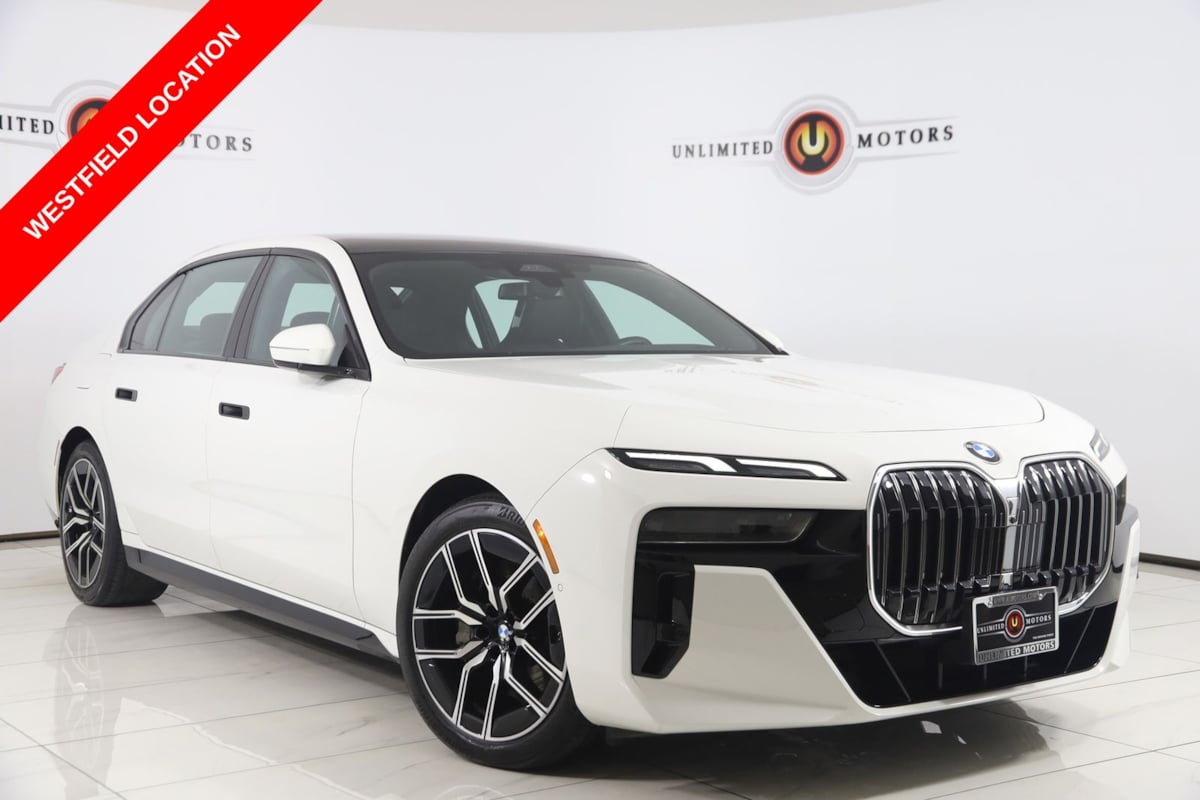 2023 BMW 7 Series 740i